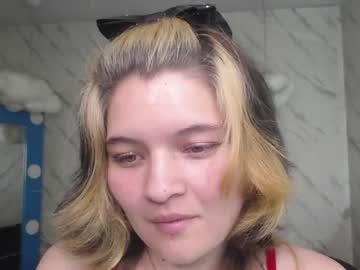 Nezuko_V Chaturbate stream image from January 03, 2026