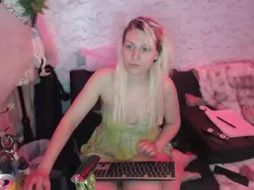 Yourfriendlypsychopaths Chaturbate stream image from January 03, 2026