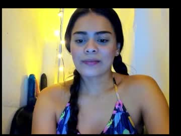 Antonella_Gomez22 Chaturbate stream image from January 03, 2026