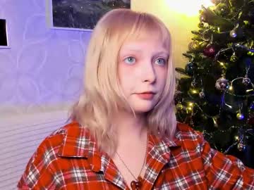 Eves_Eyes Chaturbate stream image from January 03, 2026