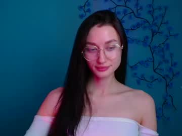 Tayavibe Chaturbate stream image from January 03, 2026