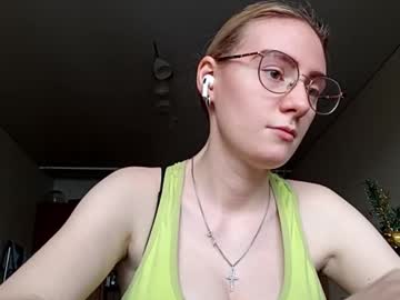 Norinebaeza Chaturbate stream image from January 03, 2026