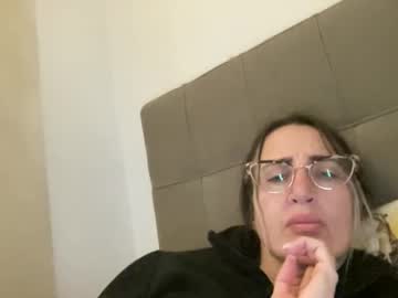 Usagiiii Chaturbate stream image from January 03, 2026