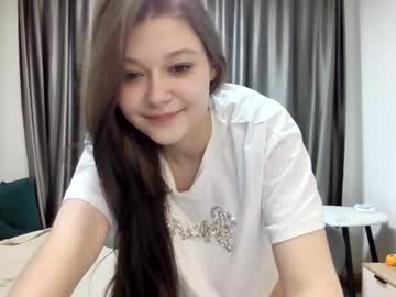 Bird_Lady Chaturbate stream image from January 03, 2026