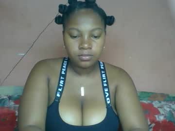 Emeldah Chaturbate stream image from January 03, 2026