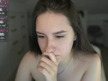 Lizzi_Fox Chaturbate stream image from January 03, 2026