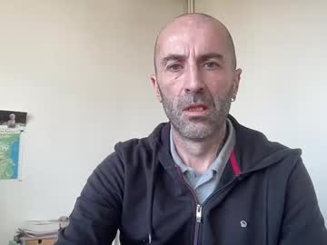Lorenzo44300 Chaturbate stream image from January 03, 2026
