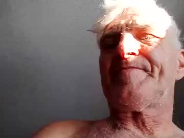 Clarenceoyes722626 Chaturbate stream image from January 03, 2026