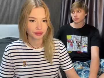 Pussymoneywet Chaturbate stream image from January 03, 2026