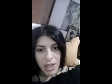 Suzixxl Chaturbate stream image from January 04, 2026