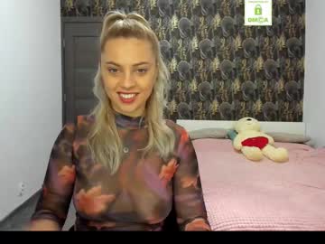 Carlastacefun Chaturbate stream image from January 04, 2026
