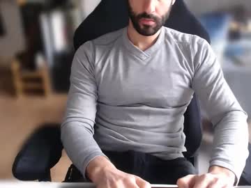 Dondanielmail Chaturbate stream image from January 04, 2026
