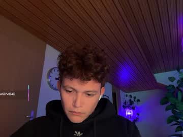 Anddres_Boss Chaturbate stream image from January 04, 2026