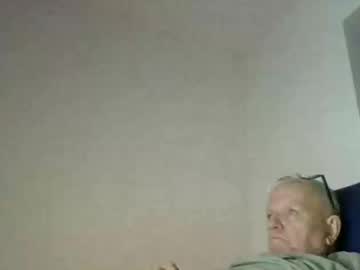 Fickfoxifick Chaturbate stream image from January 04, 2026