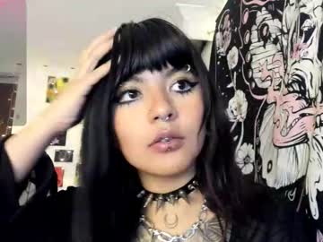 Litlle_Riot Chaturbate stream image from January 04, 2026