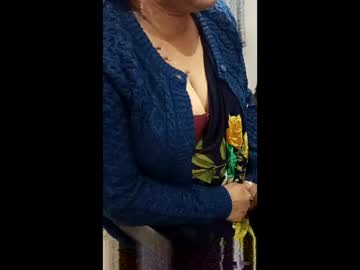 Radharani143 Chaturbate stream image from January 04, 2026