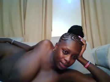 Prettydulce Chaturbate stream image from January 04, 2026
