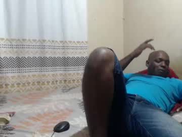 Bigbeerblackxxl Chaturbate stream image from January 05, 2026