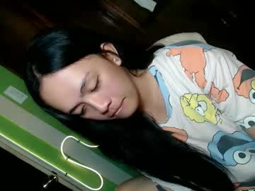 Daisylira Chaturbate stream image from January 05, 2026