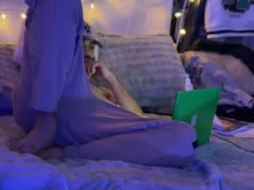 Edwingrisales26 Chaturbate stream image from January 05, 2026