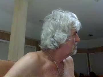 Winedog2020 Chaturbate stream image from January 05, 2026