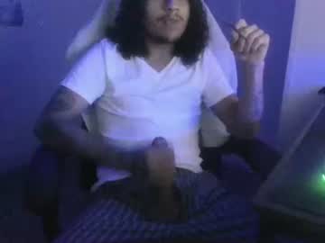 Daddyswavey3 Chaturbate stream image from January 05, 2026