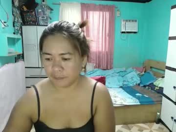 Prettylittleliar1987 Chaturbate stream image from January 05, 2026