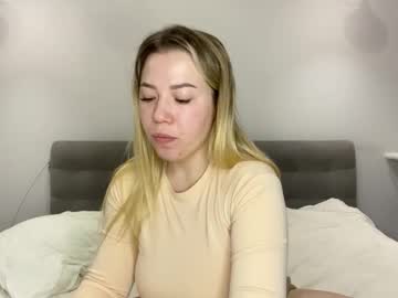 Emberbunny Chaturbate stream image from January 05, 2026