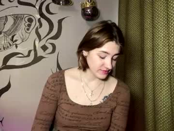 Moiregathright Chaturbate stream image from January 05, 2026