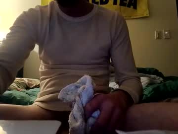 Pantiboyanal1986 Chaturbate stream image from January 05, 2026