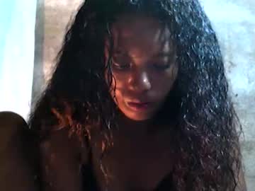 Sandrine718 Chaturbate stream image from January 05, 2026