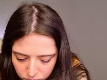 Softamora Chaturbate stream image from January 05, 2026
