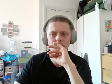 Thinandpale Chaturbate stream image from January 05, 2026