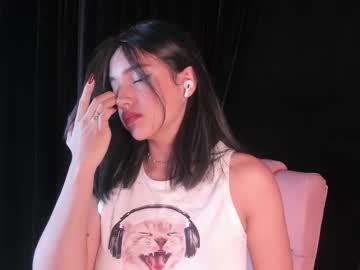 Victoriaa2_Doll Chaturbate stream image from January 05, 2026
