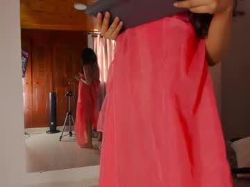 Juana_Gold Chaturbate stream image from January 05, 2026