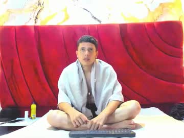 Esteban_2102 Chaturbate stream image from January 05, 2026