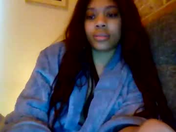 Miamuffin8 Chaturbate stream image from January 05, 2026