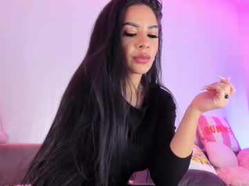 Kimkardassiann Chaturbate stream image from January 05, 2026