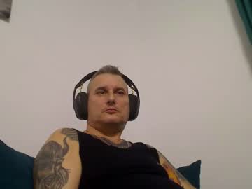 Samuelheree Chaturbate stream image from January 05, 2026