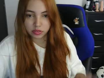 Molly_Robertsmg Chaturbate stream image from January 05, 2026