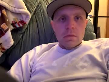 Submissivebrett374 Chaturbate stream image from January 05, 2026