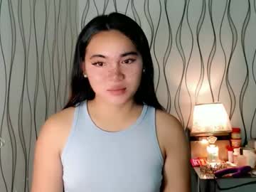 Ur_Innocent_Girlx Chaturbate stream image from January 06, 2026