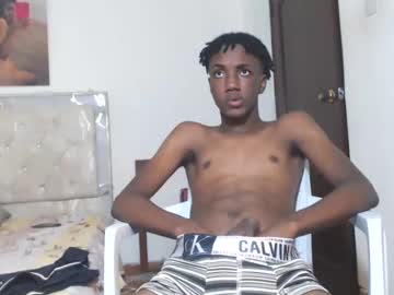 Curvoygrueso Chaturbate stream image from January 06, 2026
