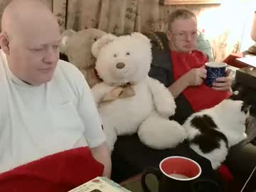 Daddycubbyhubby Chaturbate stream image from January 06, 2026