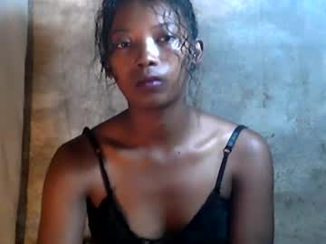 Sandrine718 Chaturbate stream image from January 06, 2026