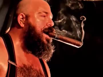 Fatredneckpapa Chaturbate stream image from January 06, 2026