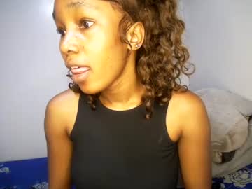 Amunetlover Chaturbate stream image from January 06, 2026