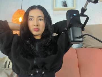 Emiily_S Chaturbate stream image from January 06, 2026