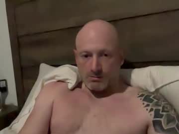 Straighttemptation Chaturbate stream image from January 06, 2026