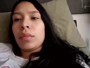 Capixxmia Chaturbate stream image from January 06, 2026